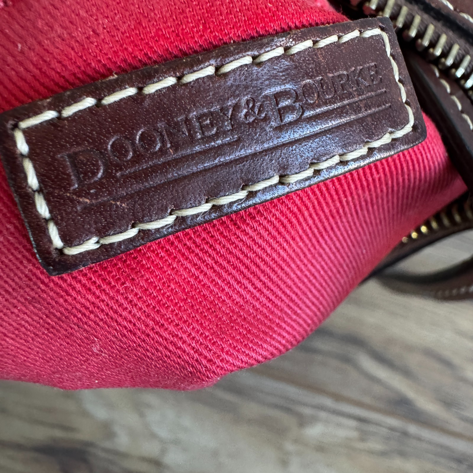 Vintage Y2K Dooney & Bourke Small Shoulder Bag Hearts All Over Print Logo Purse