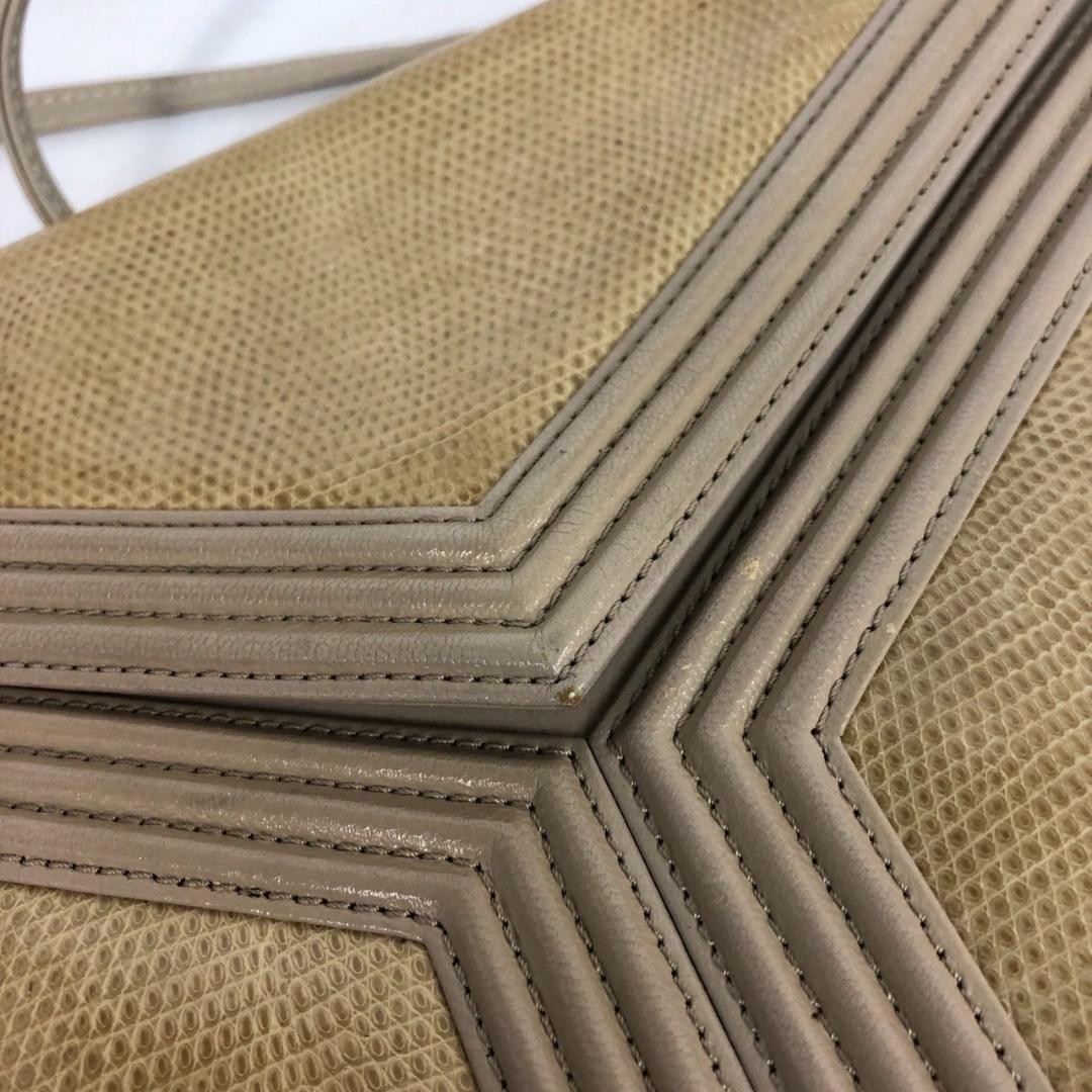 Yves Saint Laurent Shoulder Bag Beige W10.2in / D1.3in / H7.9in Authentic
