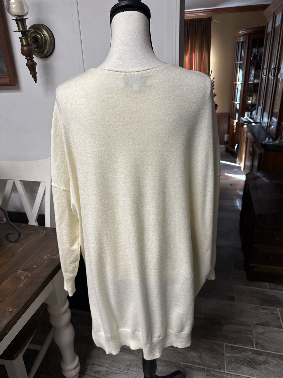 NWOT Laurie Felt Los Angles Ivory Tunic Length Sweater Sz L