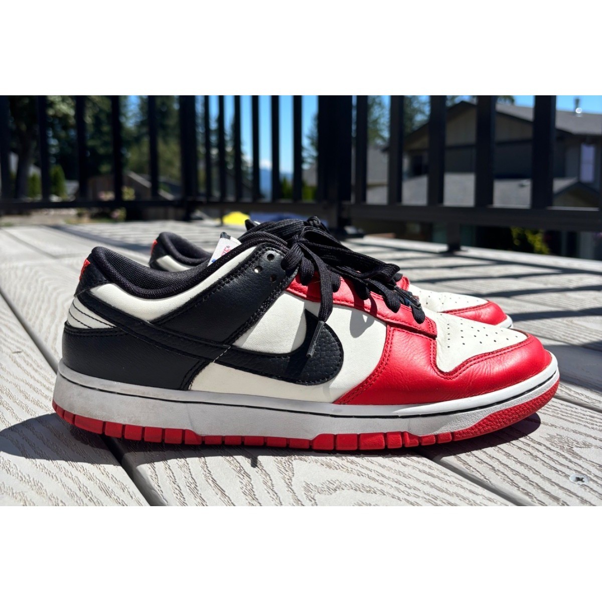 Nike Dunk Low Men’s Size 10 EMB NBA 75th Anniversary Chicago Sneakers