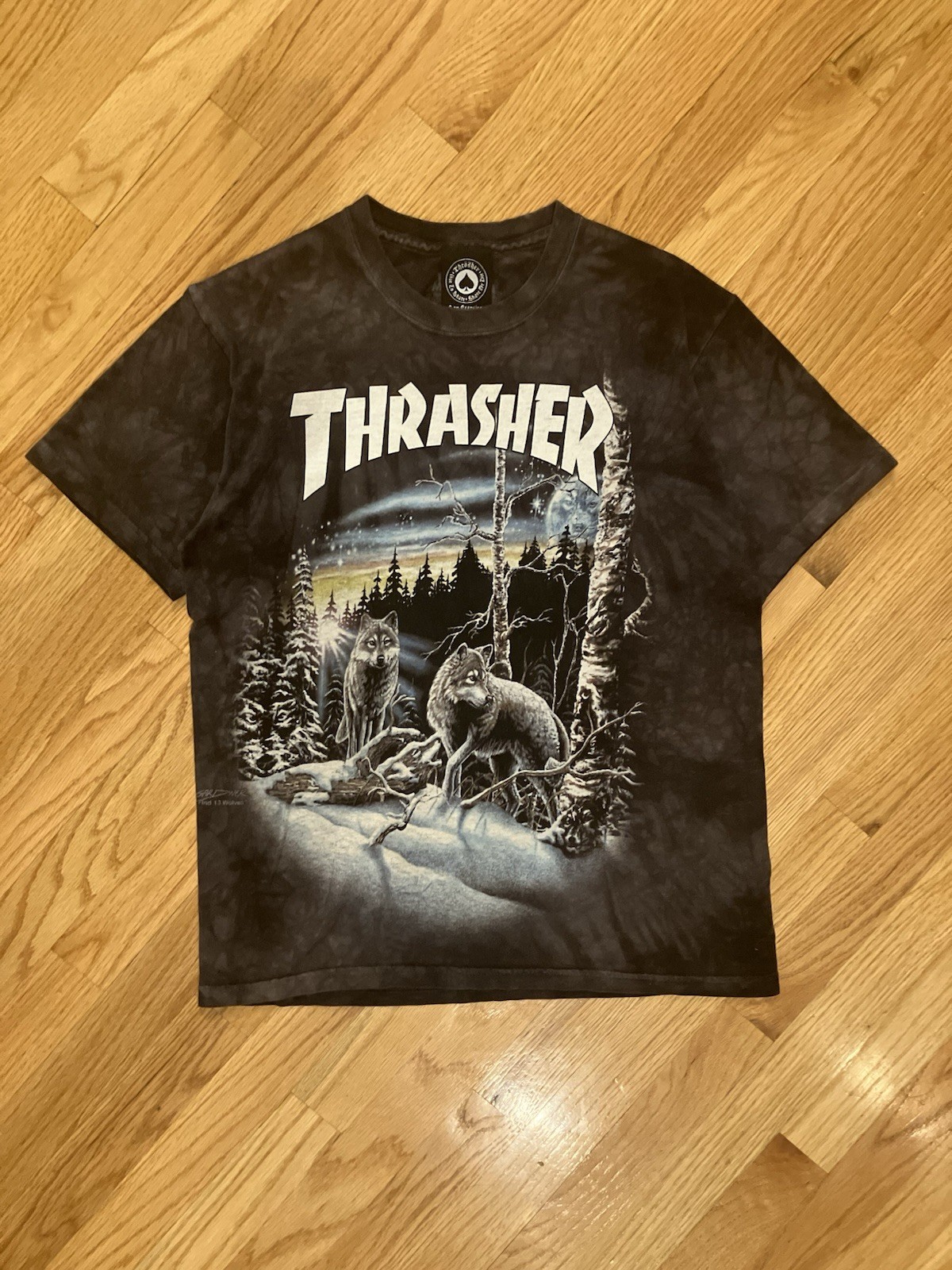 Thrasher Find 13 Wolves Graphic Tee Men’s S