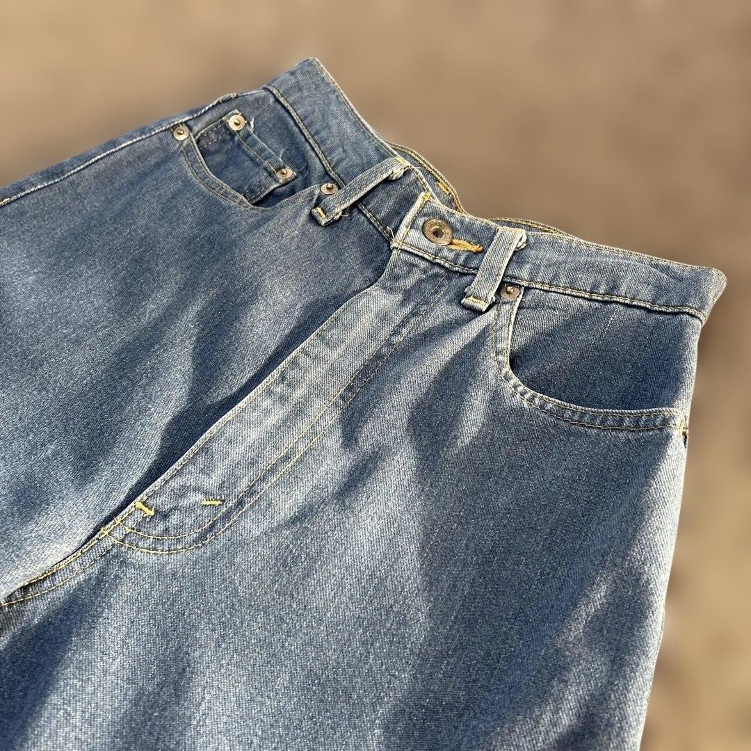 Levi’s Original Levi’s Straight Denim JW573