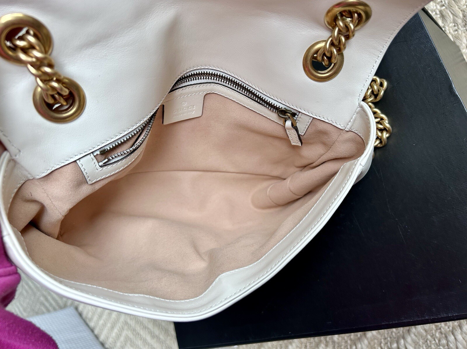 Authentic Gucci GG Marmont Small Shoulder Bag White Matelassé Leather worn twice