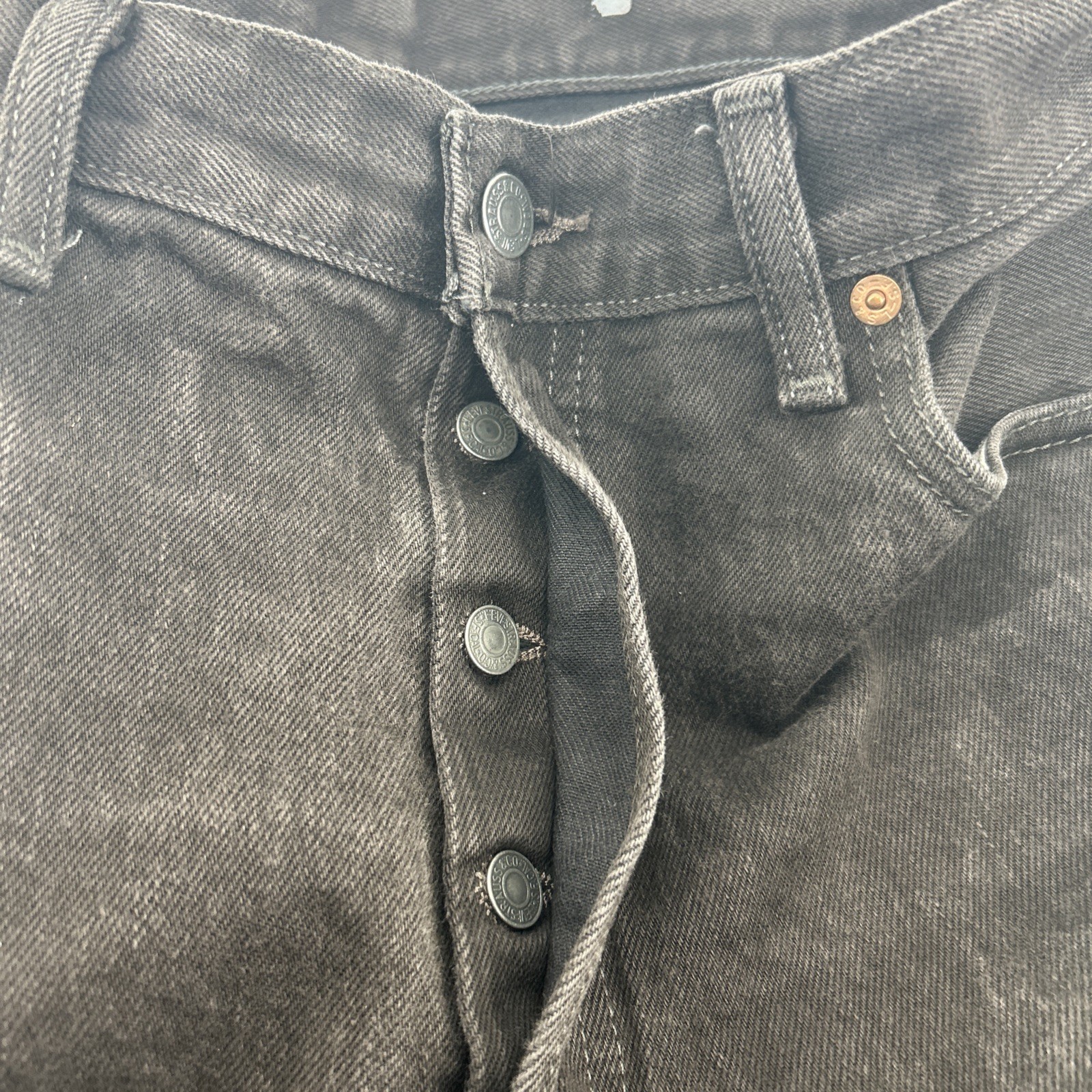 Vintage Levi’s 501XX Button Fly Jeans Mens 36 Black Wash Distressed Y2K