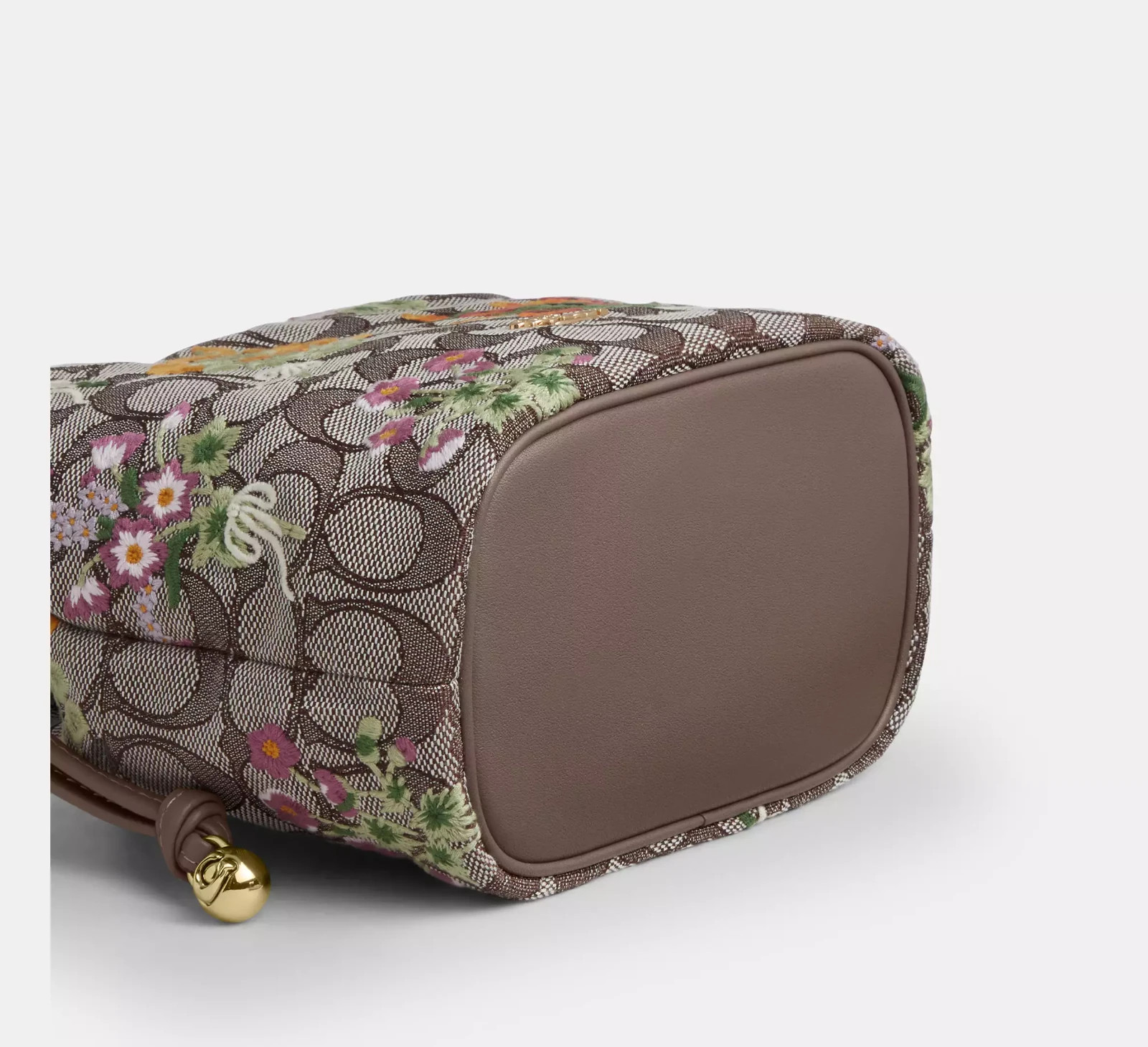 NWT Coach Faye Mini Drawstring Bag In Signature Jacquard With Floral Embroidery