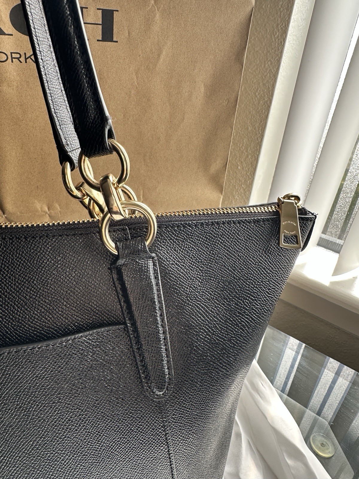 COACH Ava Tote Crossgrain Leather black woman