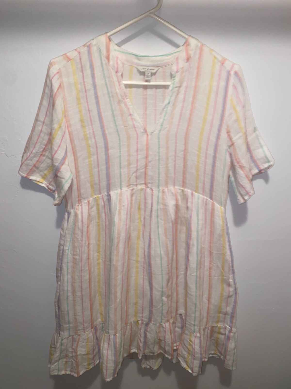 Lucky Brand Pastel Multicolor Stripe Summer Top V neck Size Medium Cute Rainbow