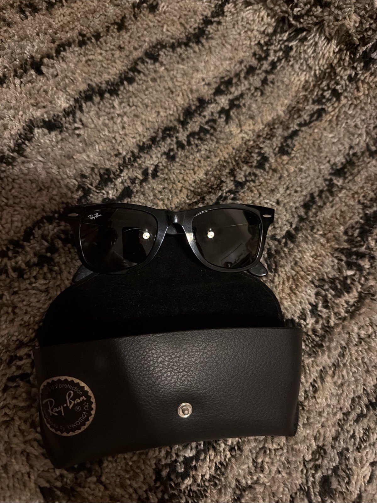 Ray-Ban Wayfarer RB2140-901-54 Unisex Square Sunglasses