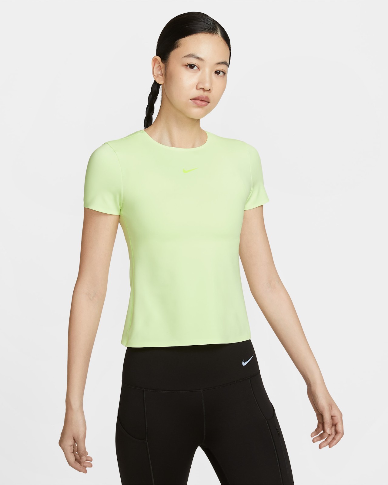 $65 Nike Form Women’s Short Sleeve Top-HQ8079701 -Barley Volt – Medium – New Tag