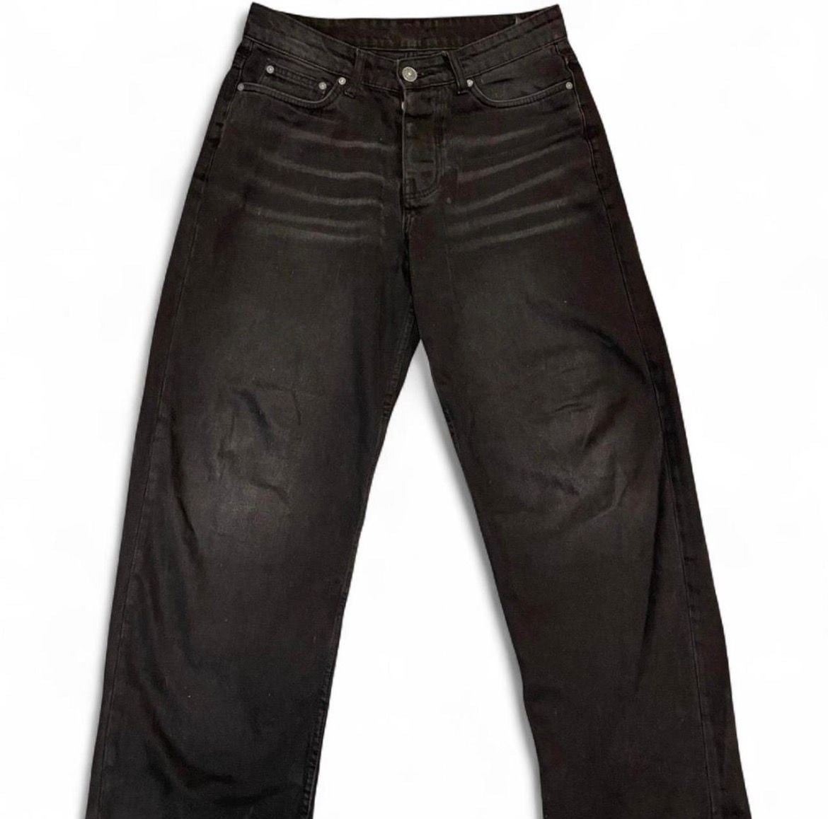 BoohooMAN Baggy Straight Leg Washed Black Jeans