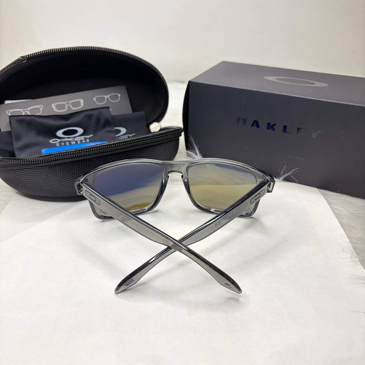 Oakley Holbrook Polarized Sunglasses Smoke Gray Frame Deep Blue Mirror Lens
