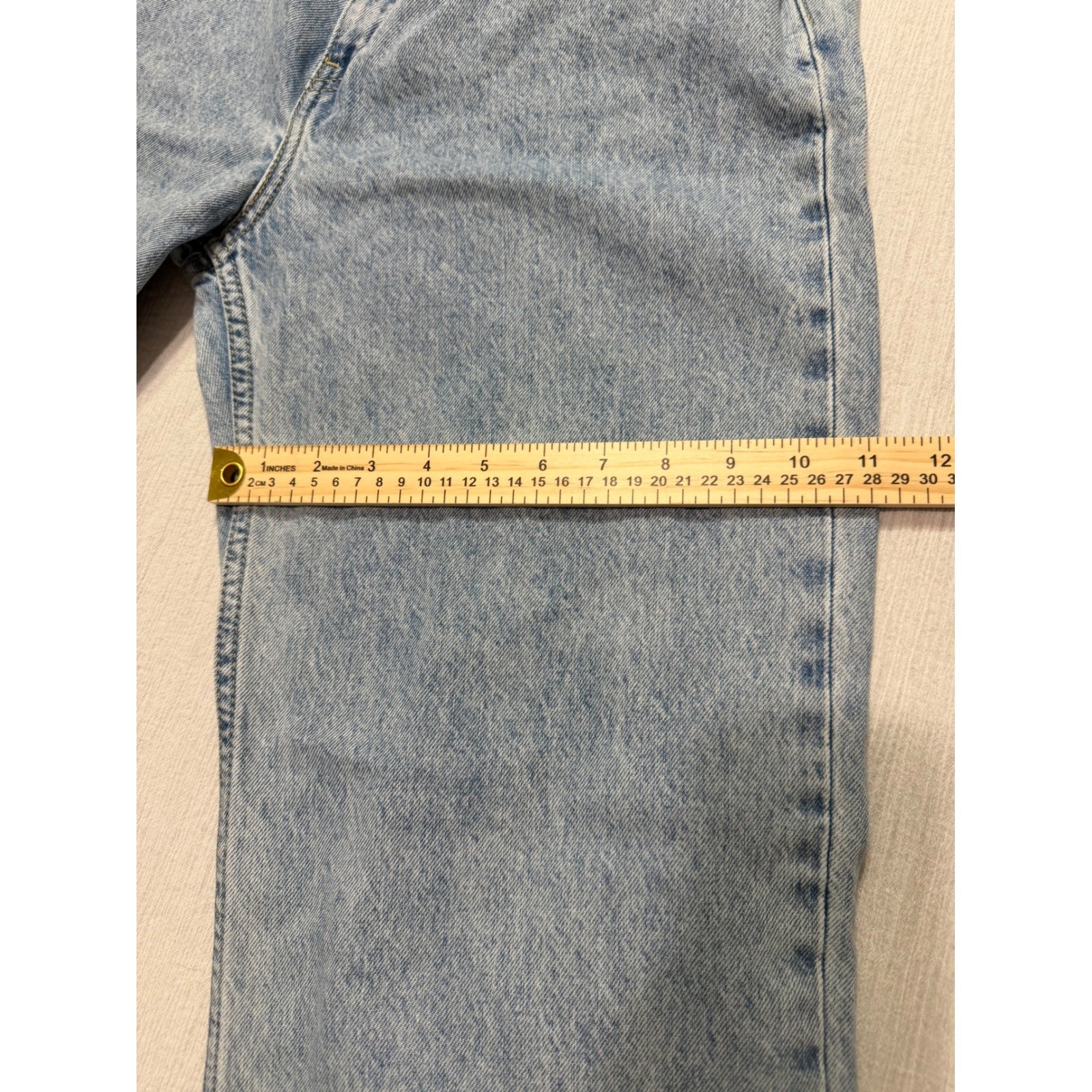 Levi’s Low Pro Straight Jeans Light Wash Blue Denim Women’s Size 30