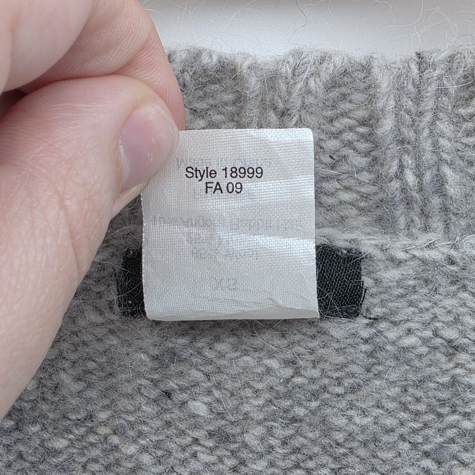 J. Crew Sweater Size XS Wool Mohair Angora Rabbit Hair Knit Sweater Gray Donegal