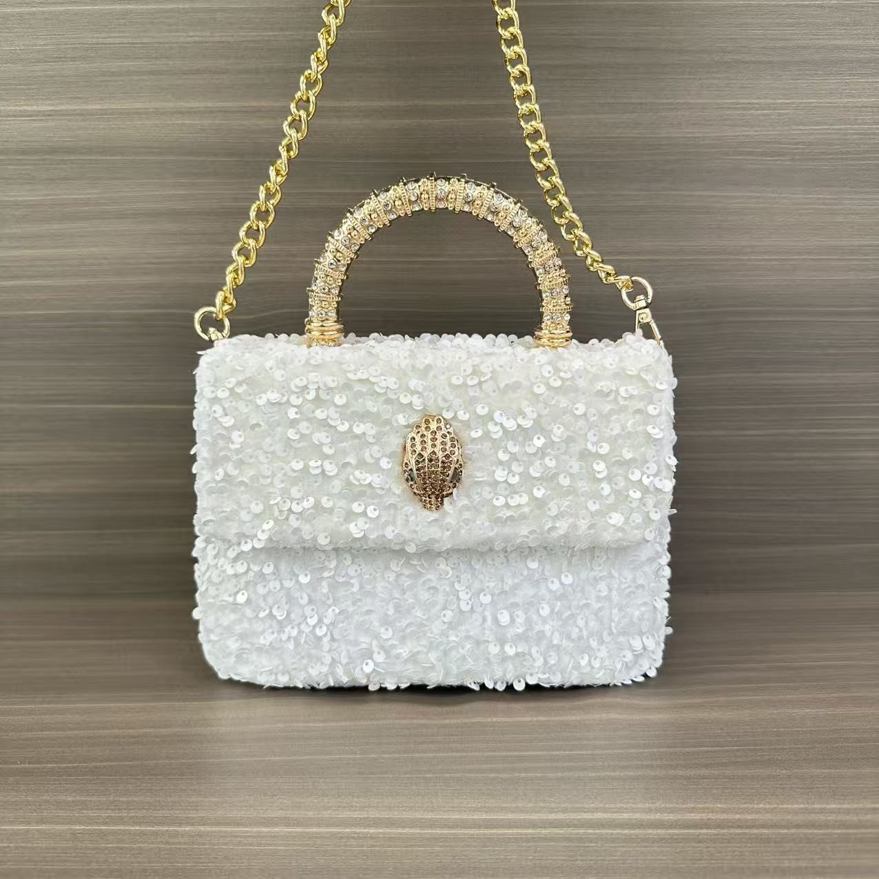 Kurt Geiger London White Sequin Crossbody Crystal Top Handle Eagle 20×8×16 cm