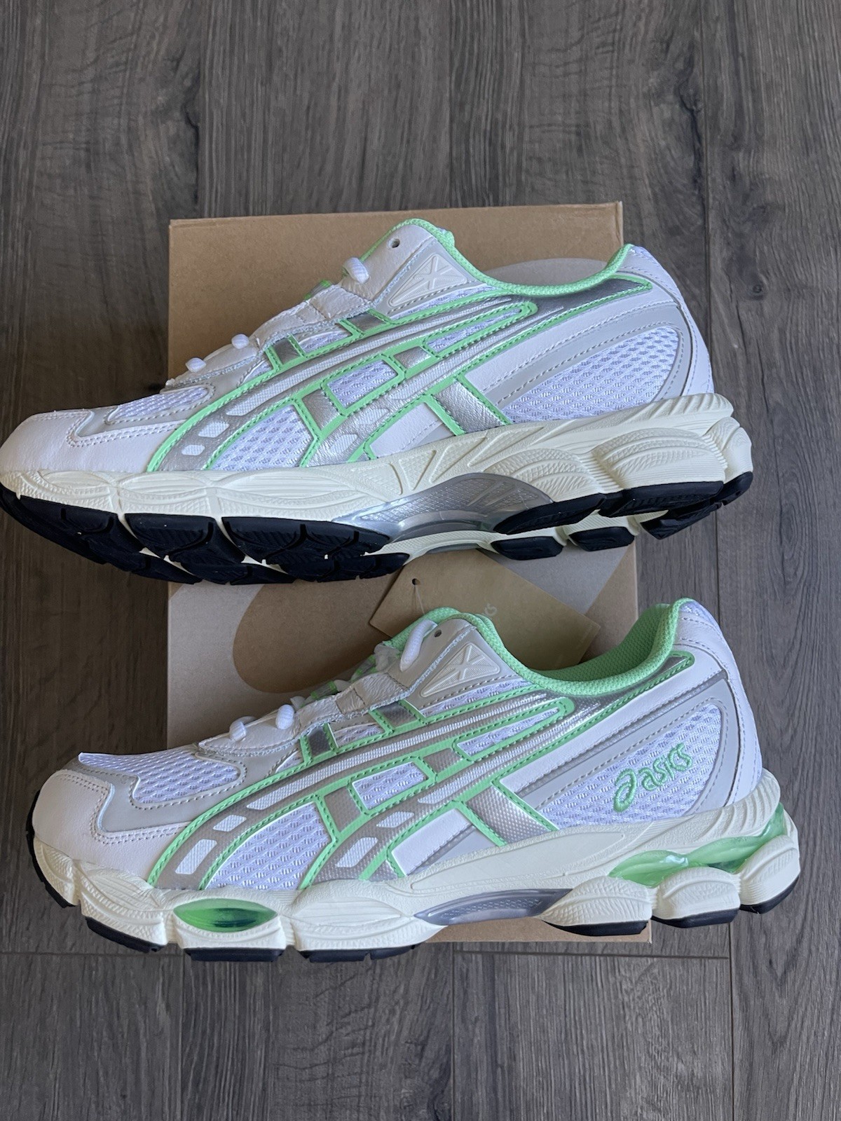 ASICS Gel – NYC 2055 White/Menthol Men’s Size 9 Running