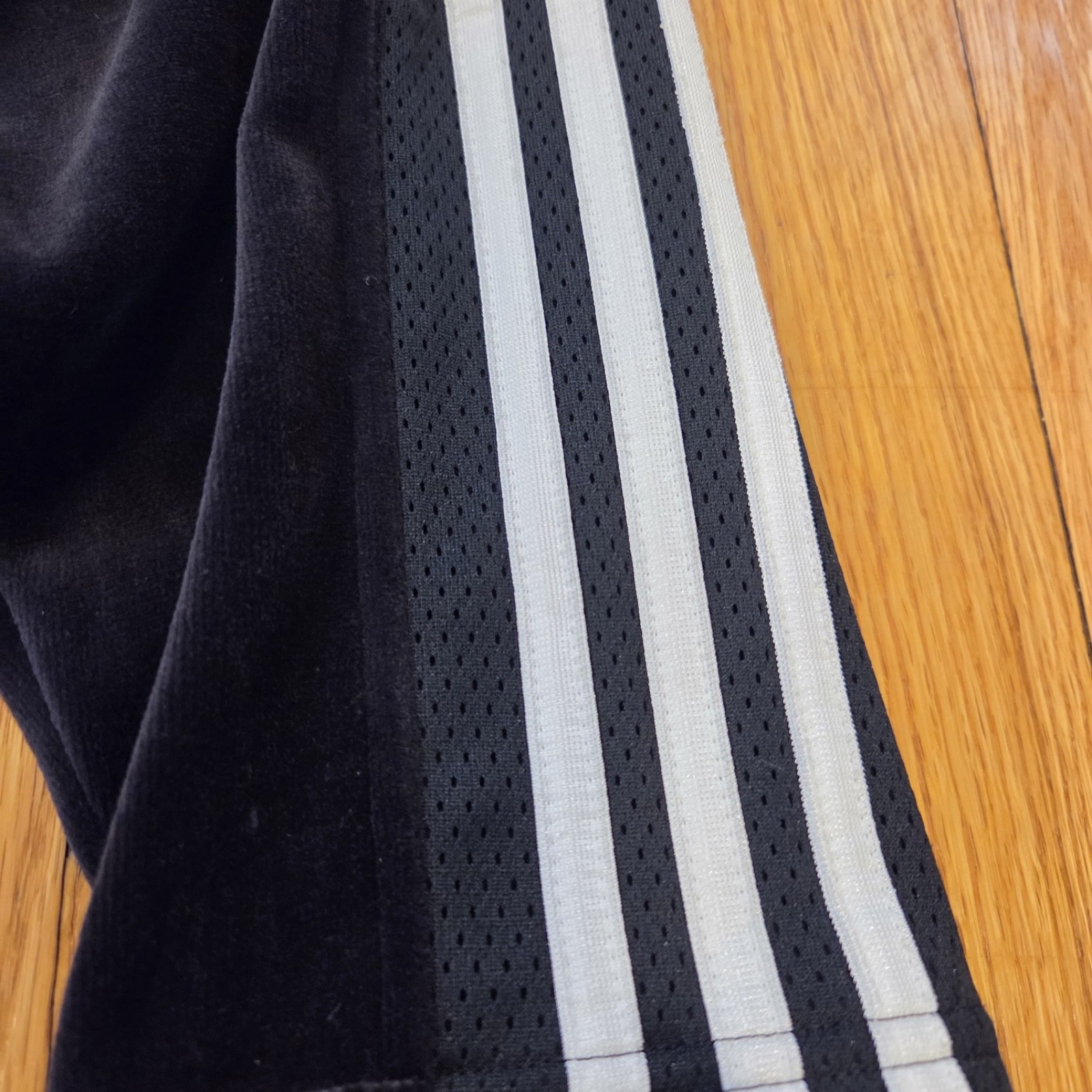 Vintage Men Adidas Black & White Velour Sweatsuit Tracksuit Velvelt NWT S M L