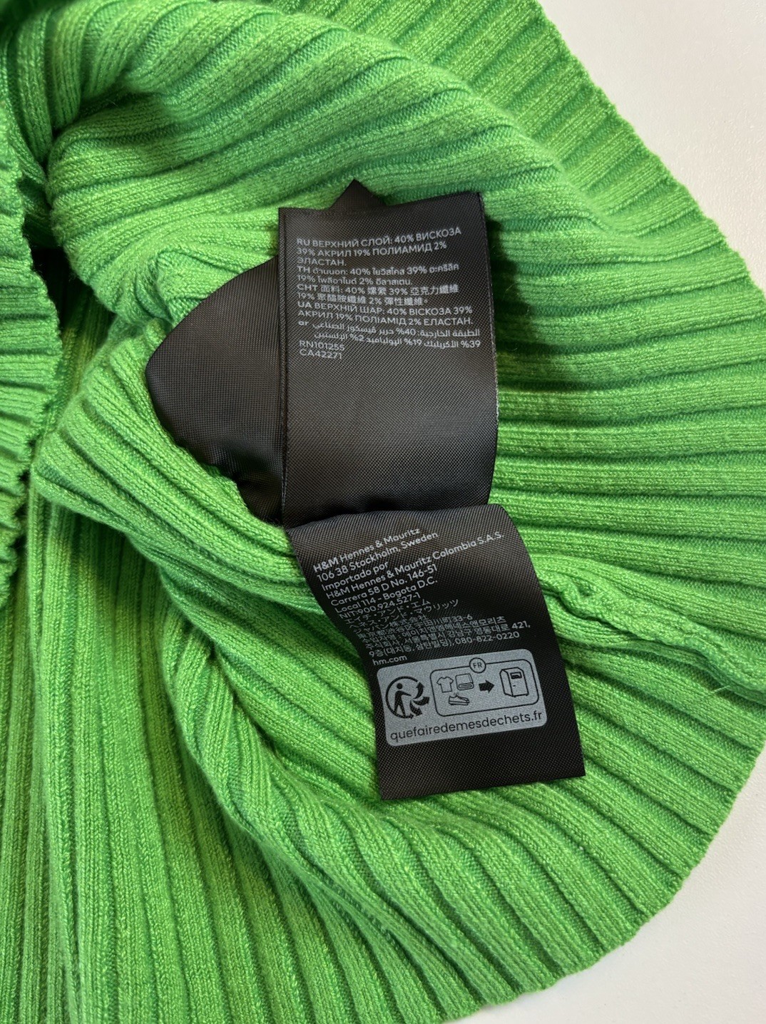 H&M Divided Green Ribbed Crop Tank Top Women’s Sz Medium Sleeveless Stretch Knit