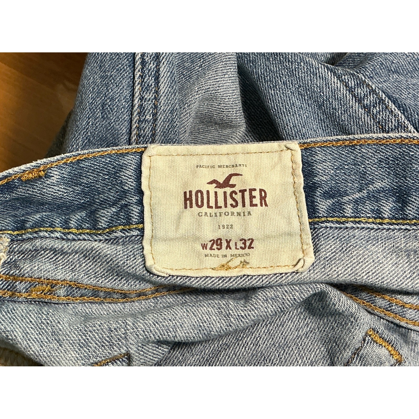 Hollister Blue Denim Jeans Button Fly Mens 29×32