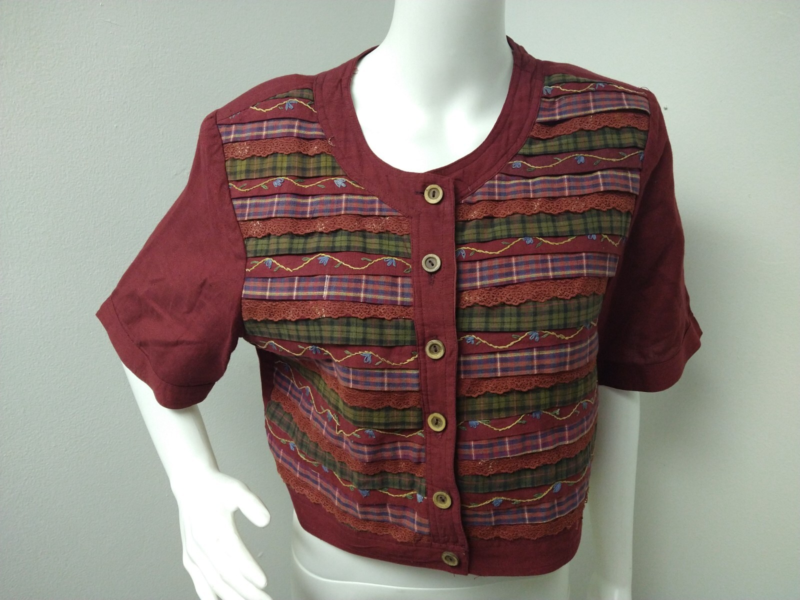 L.G.S. Red Plaid Lace Button Up Short Sleeve Shirt Cardigan Womens Petite 10P