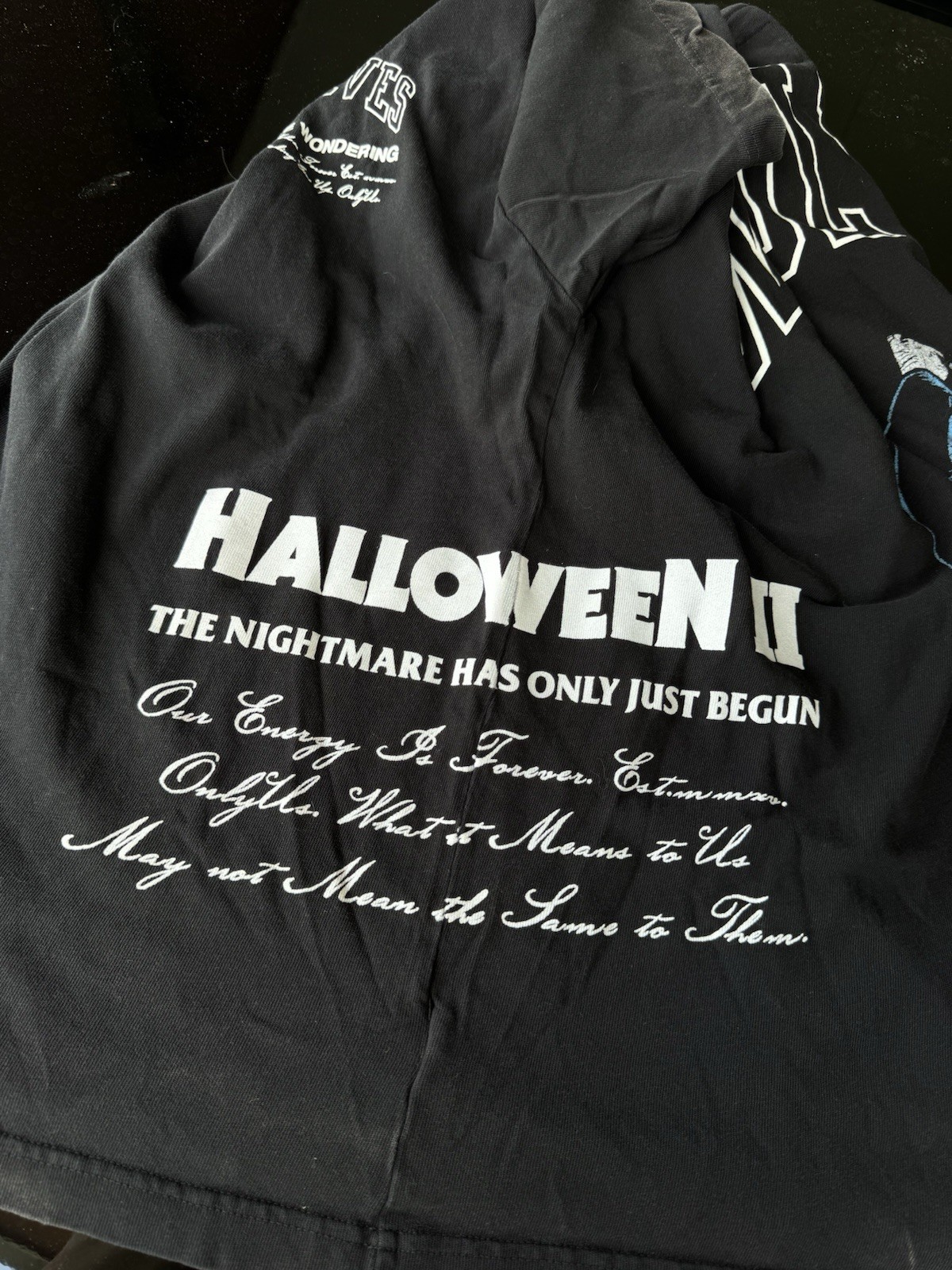 Darc Sport x Halloween II Side By Side Wolves Michael Myers Graphic Men’s Size M