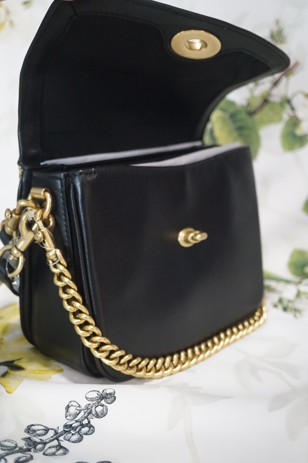 NWT COACH Cassie 19 CM571 Chain Satchel Crossbody Handbag In LEOPARD MULTI Brass