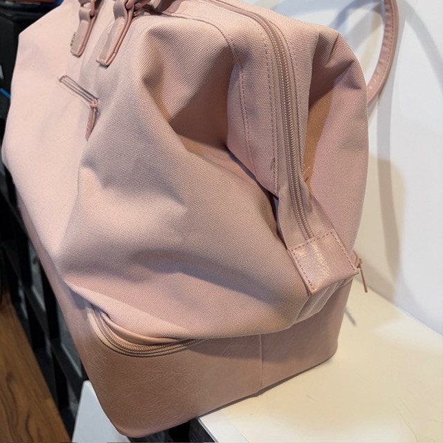 BEIS The Mini Weekender Atlas Pink + extras-makeup, toiletry, laptop 4 piece