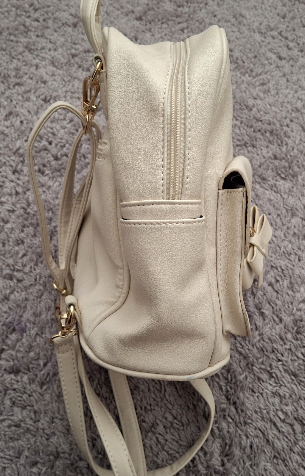 Ecosusi Women’s Cream Mini Small Backpack Bow Gold Zip Close Adjustable Straps