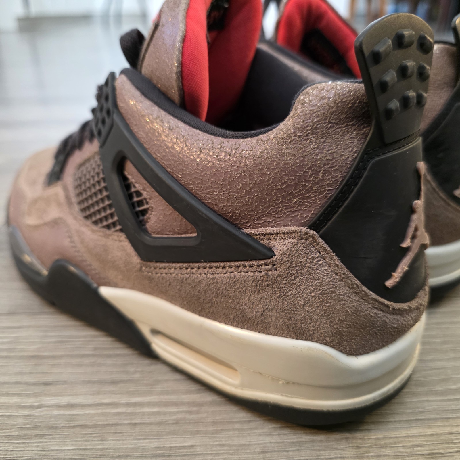 Size 10 – Jordan 4 Retro Mid Taupe Haze