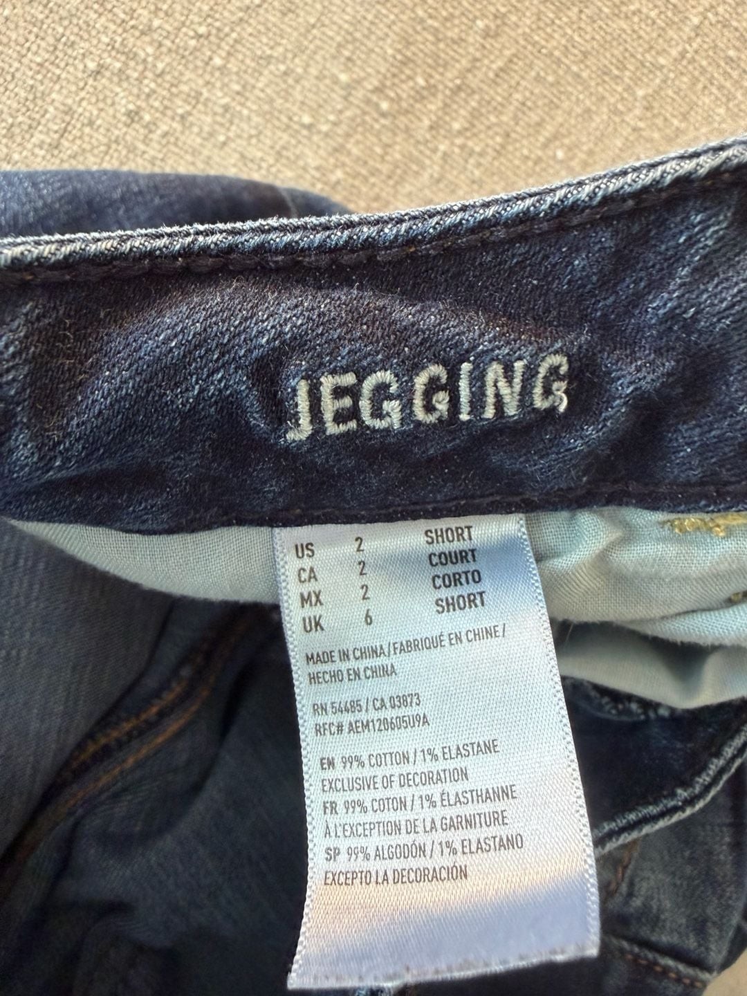 American Eagle Outfitters Super Stretch Jegging Dark Wash