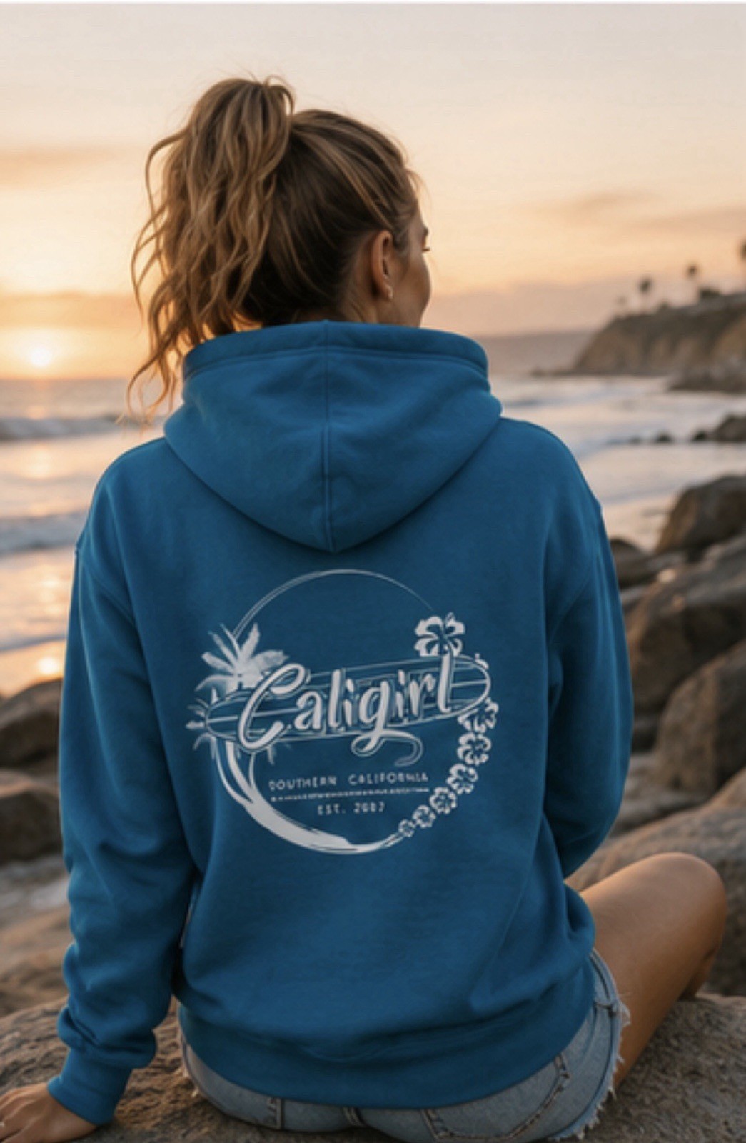 California Beach Surf Hoodie Blue Unisex Caligirl Coastal Pullover, size medium