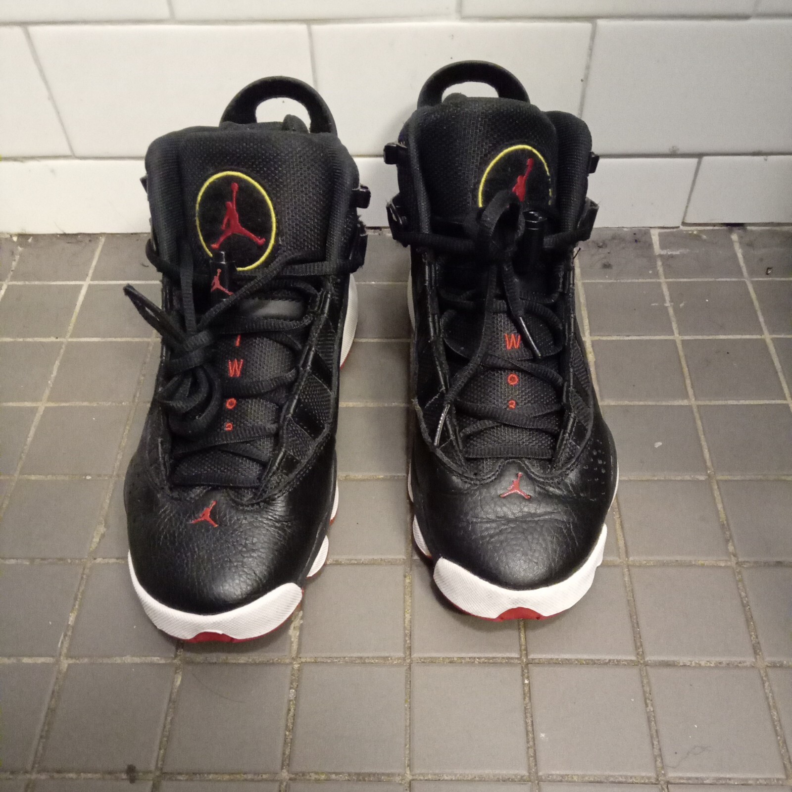Size 6.5 – Jordan 6 Rings Playoffs