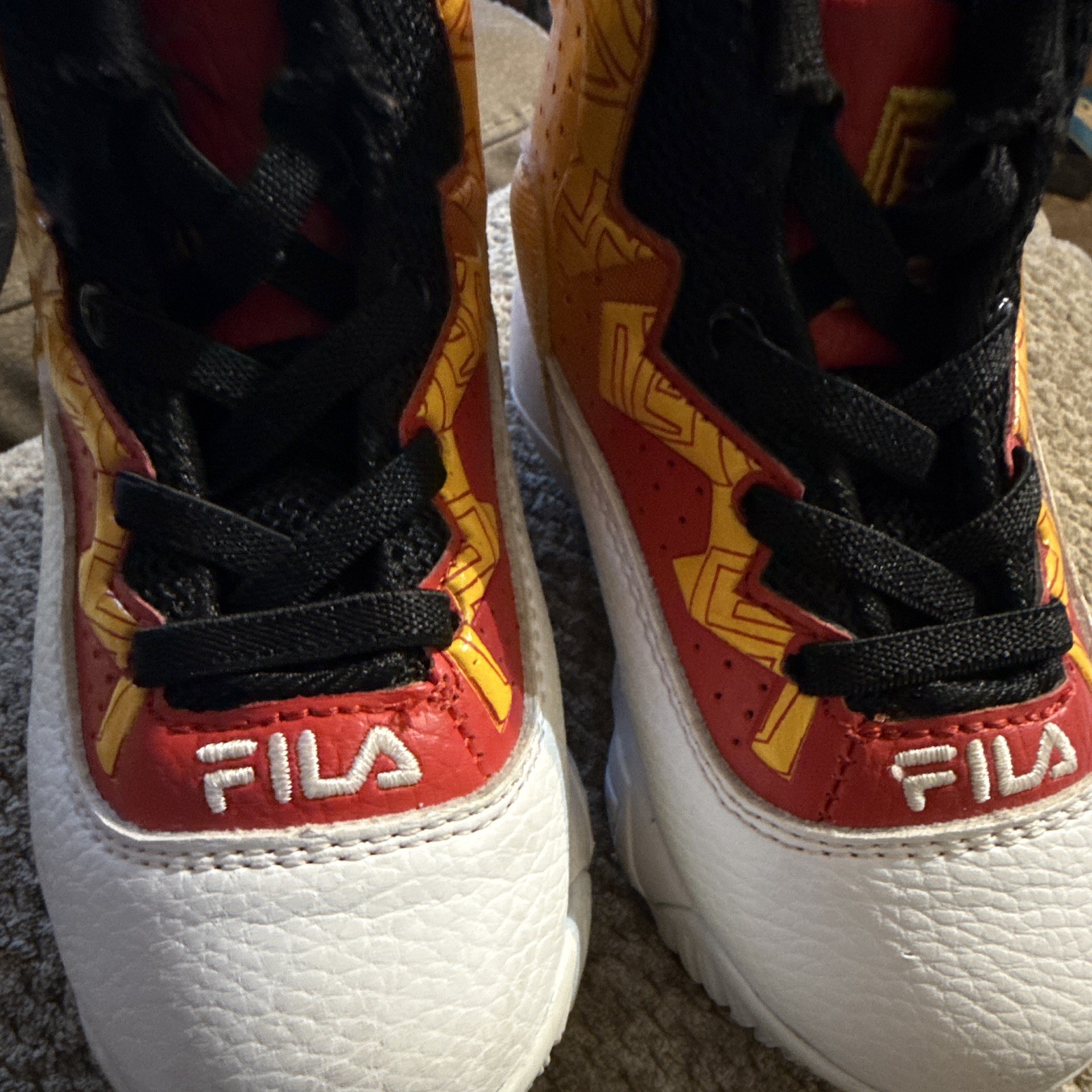 FILA Toddler Athletic Sneakers White/Yellow/Red/Black size 8