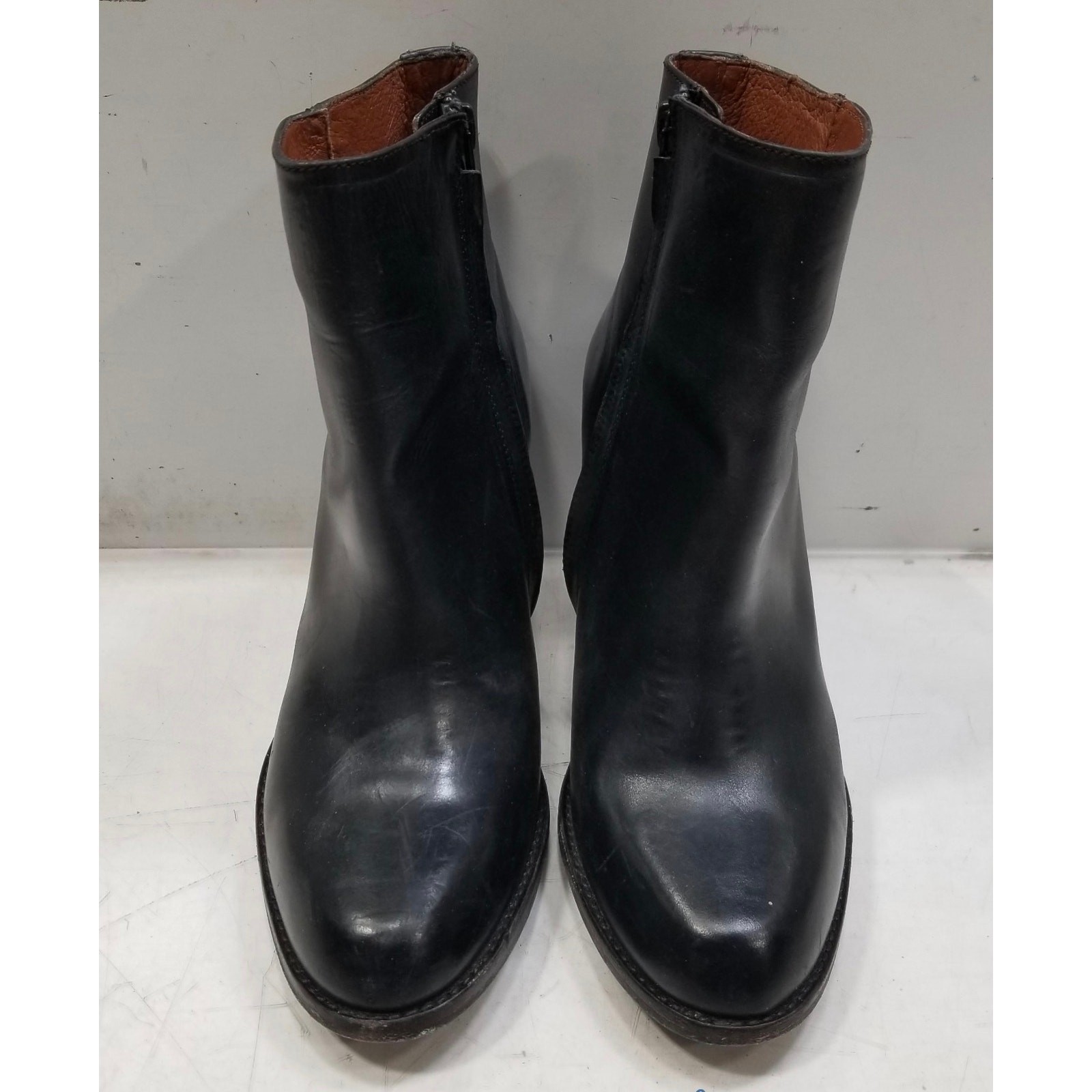 Frye Women’s Jenny Jet Chelsea 7.5B Leather Boots