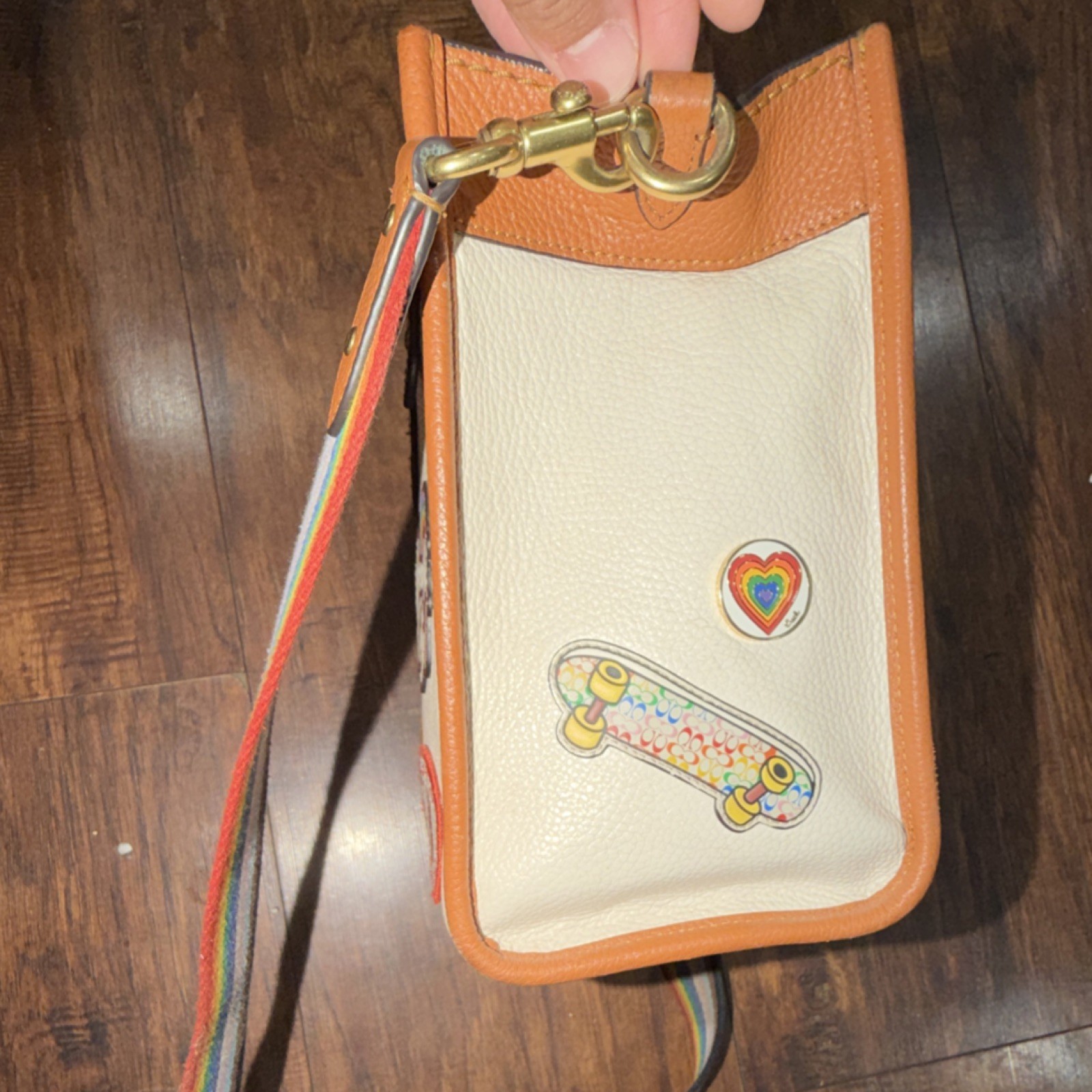 Coach Beige/Brown Crossbody Bag Rainbow Strap Patches Zipper Gold Lined