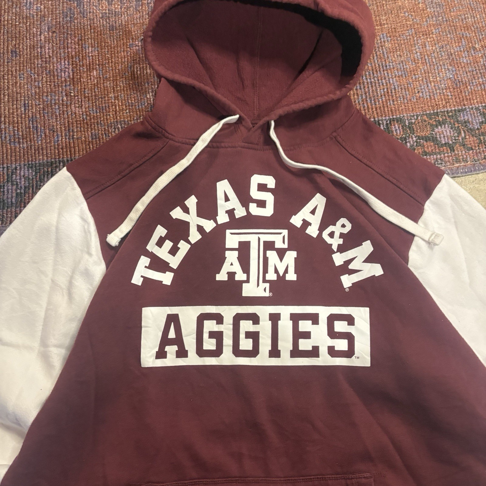 Texas A&M Aggies Hoodie Mens Large Maroon White NCAA College 23×26 Fanatics