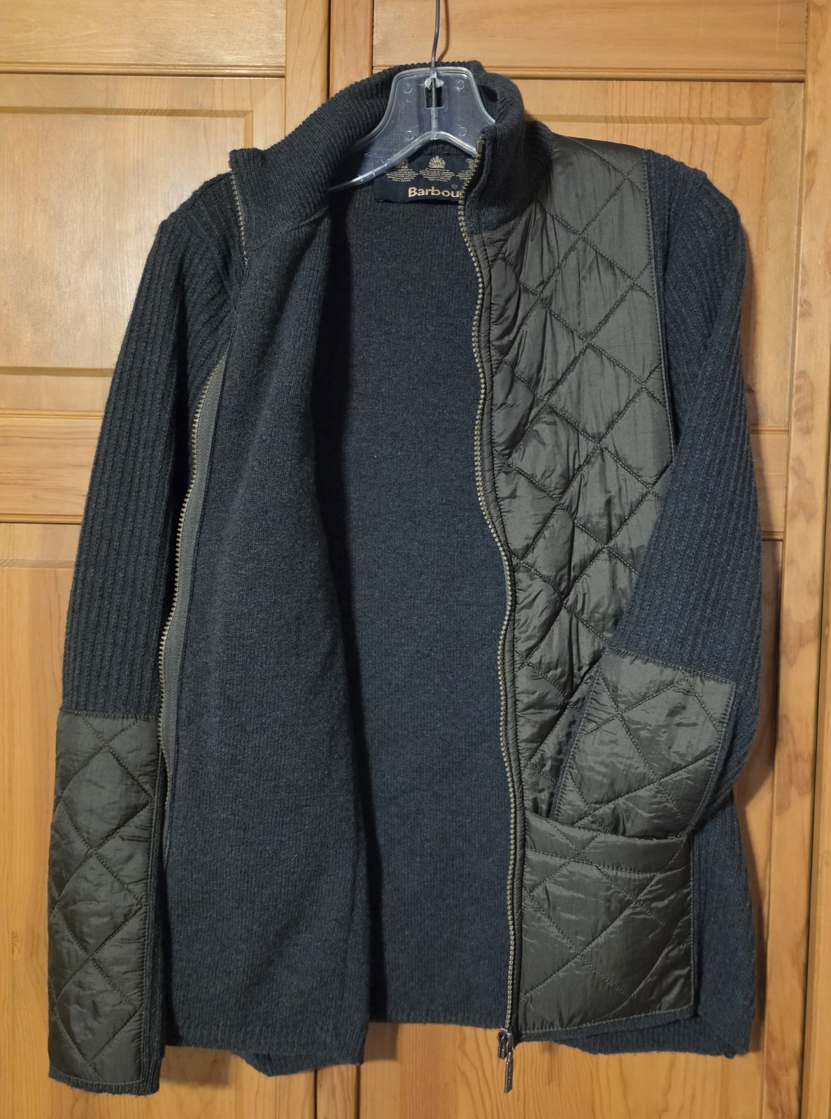 Ladies Quilt Full Zip Long, Size 14, 100% Wool, Trim 100% Polyamide