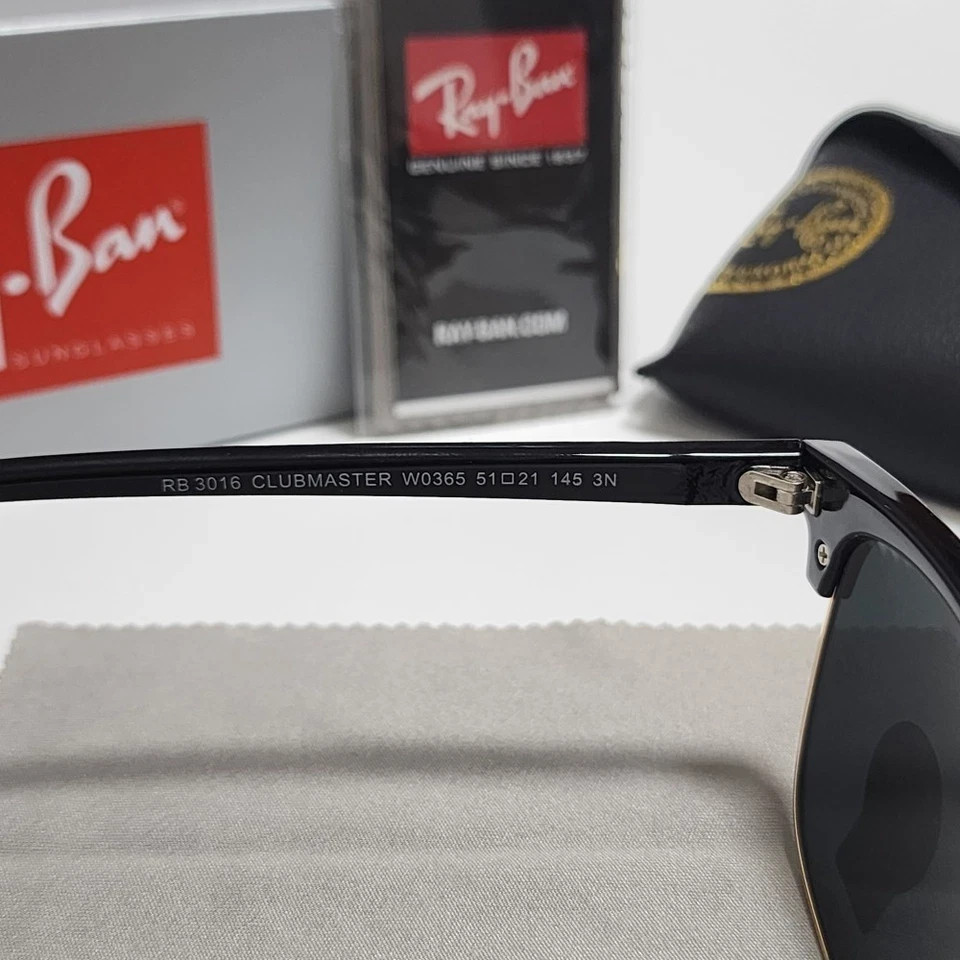 Ray-Ban RB3016 Black Clubmaster Sunglasses Gray Glass Lens 51-21mm Men Women