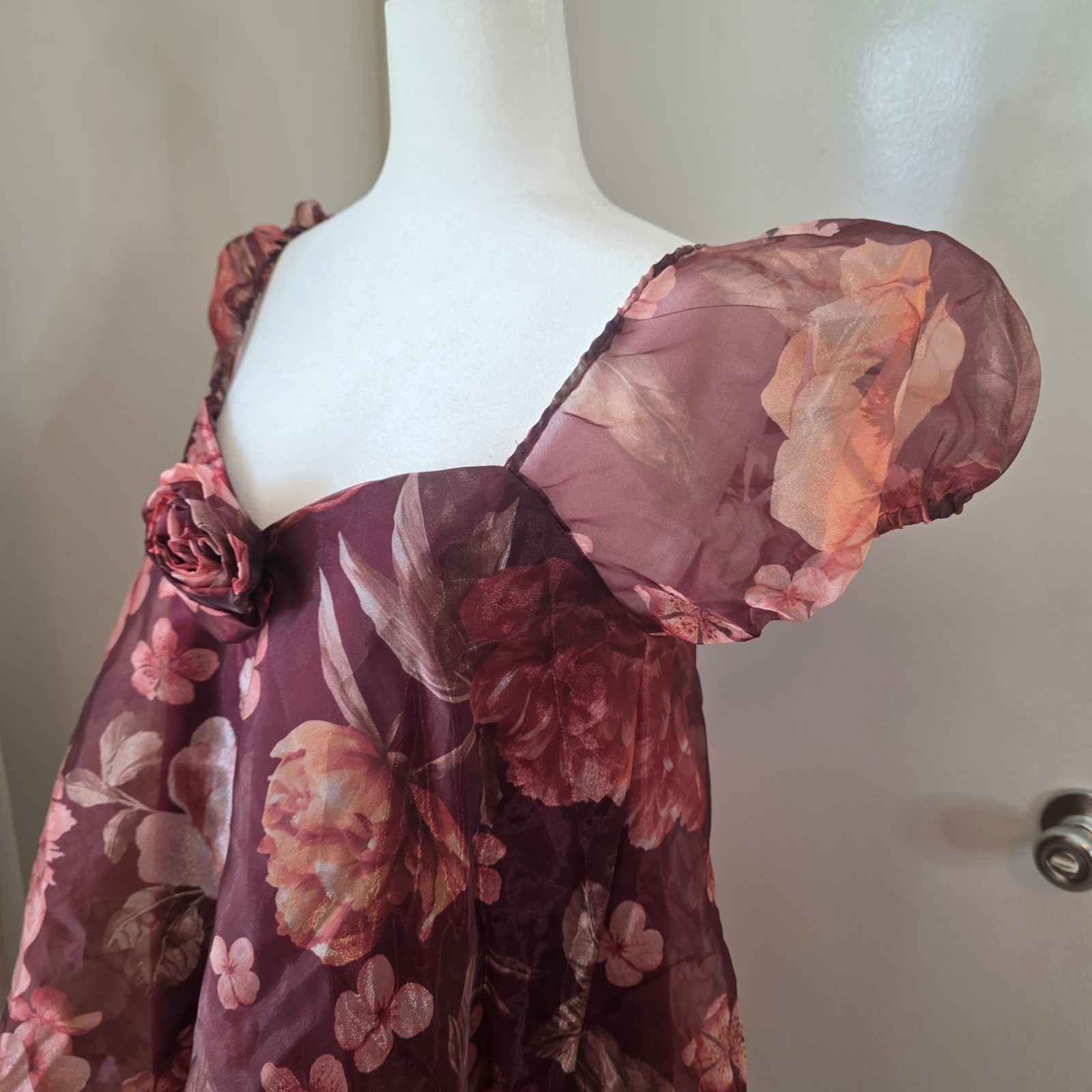 Lulus Mini Dress NWT Burgundy Wine Red Floral Rose Organza Babydoll Medium