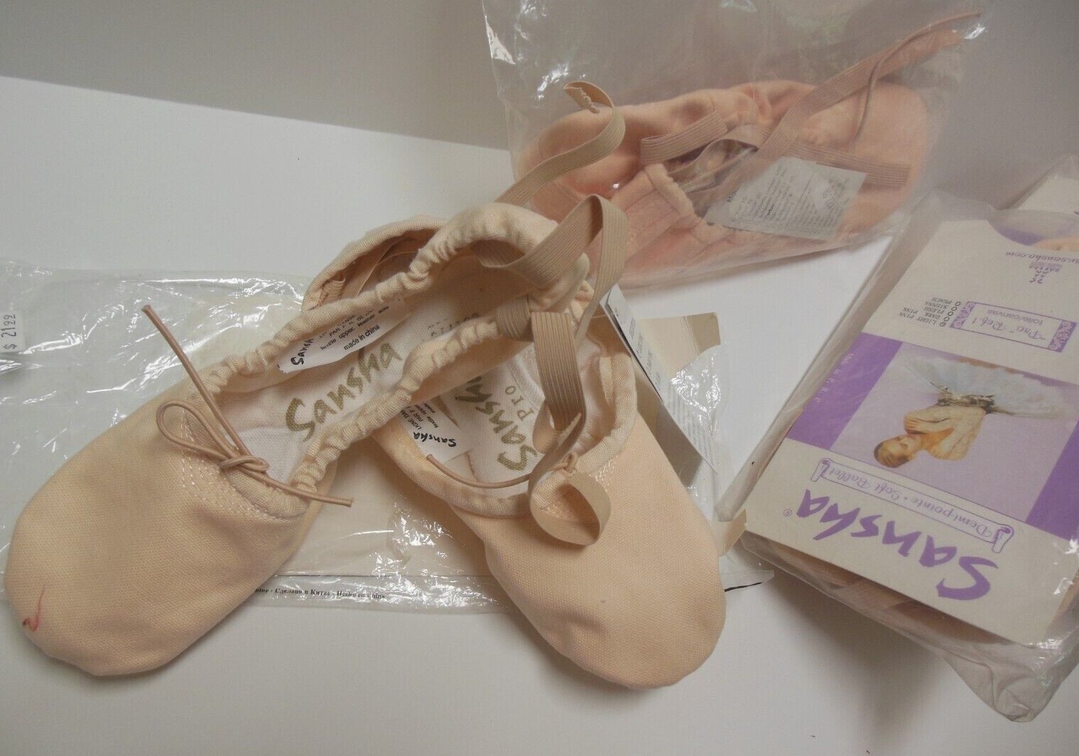Canvas Ballet shoe Original Canvas split sole light pink Sansha Pro 1C