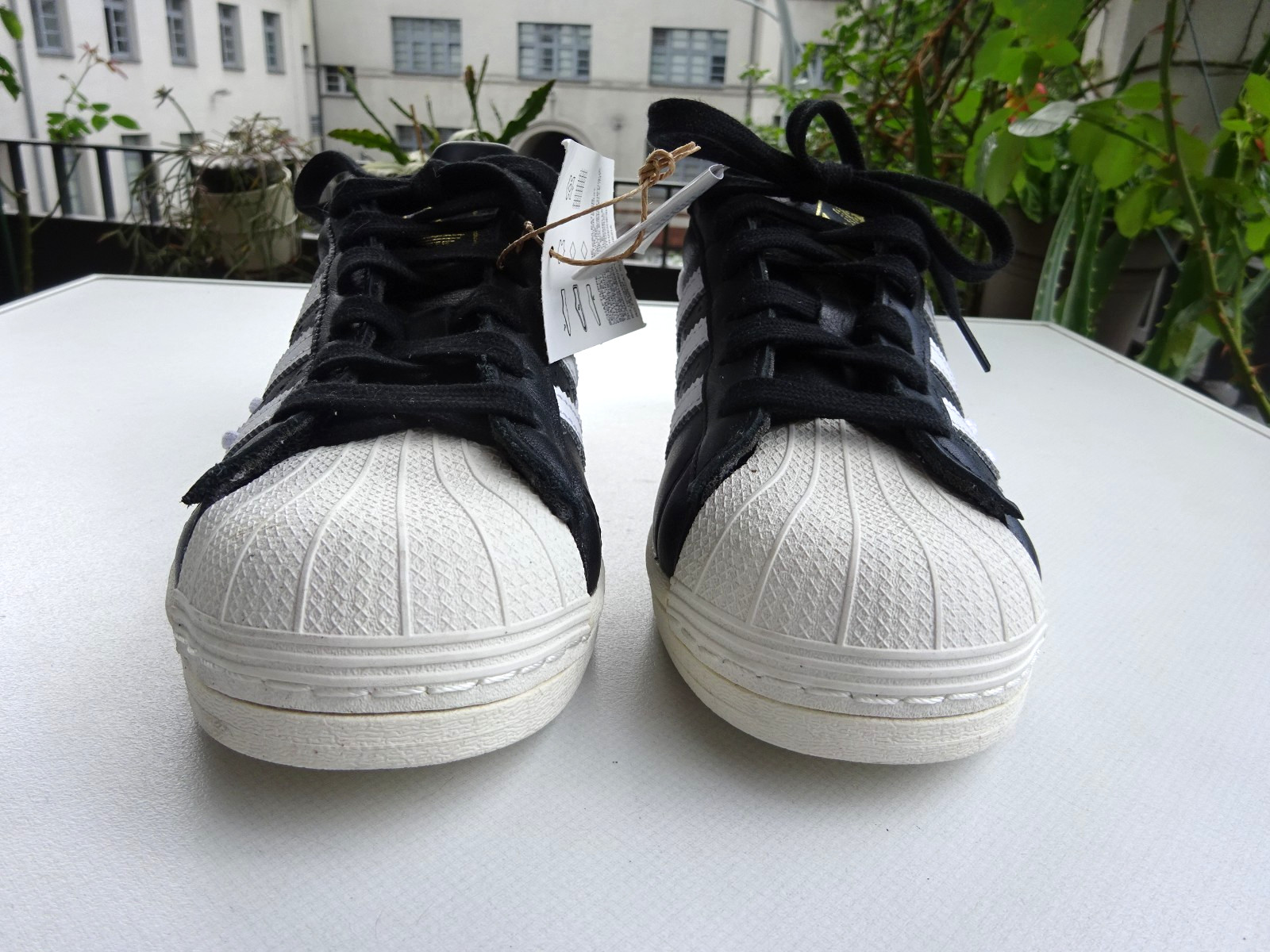 Adidas GX3419 stitched black white superstar trainers leather size 37 1/3 (UK4.5) new