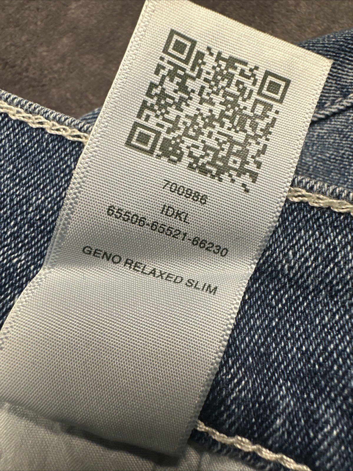 True Religion Geno “Light Pacific Wash” 33×32/Blue Relaxed Slim #700986