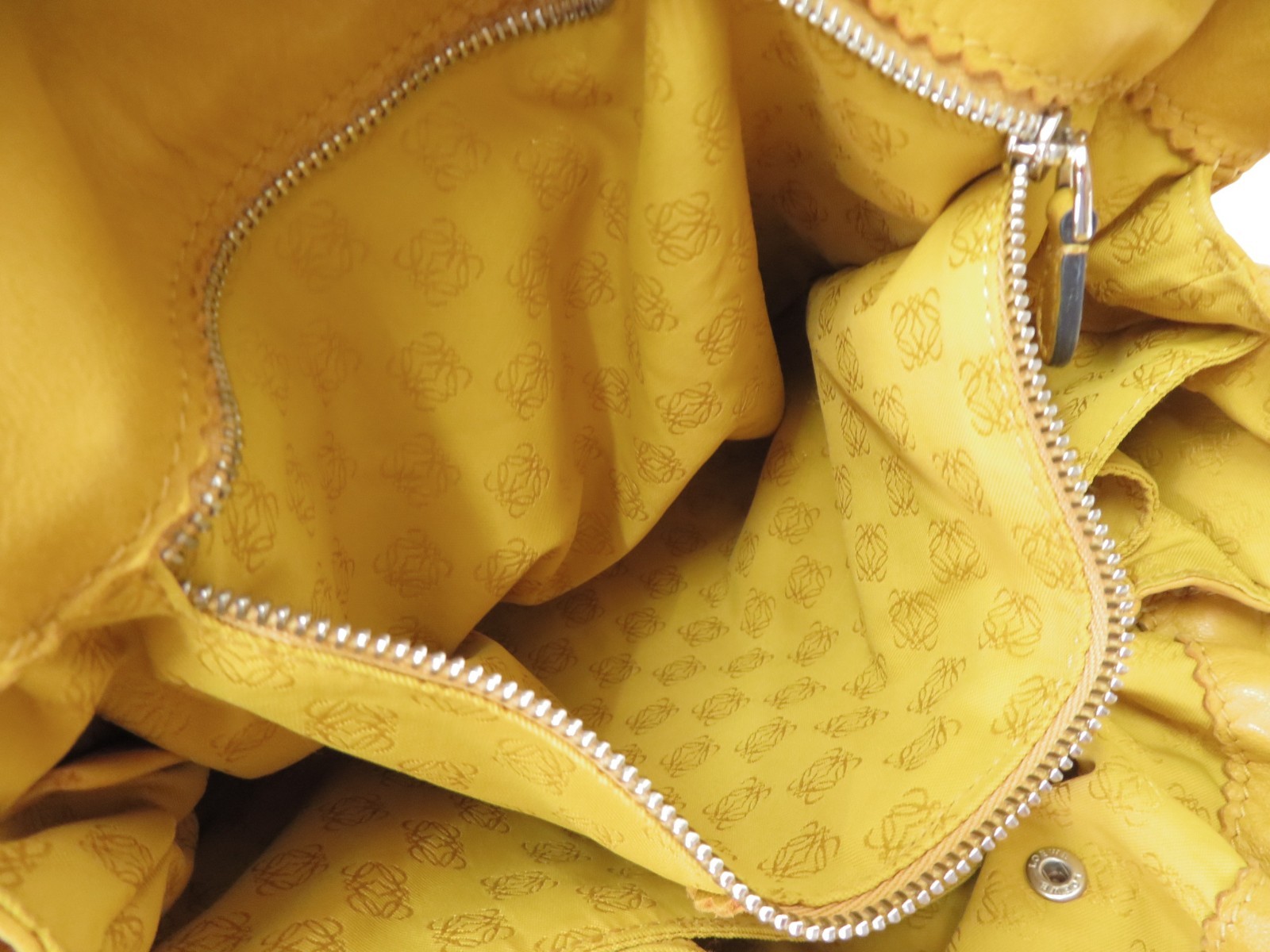 Authentic LOEWE Anagram Flamenco Lambskin Nappa Leather Shoulder Bag S#53565