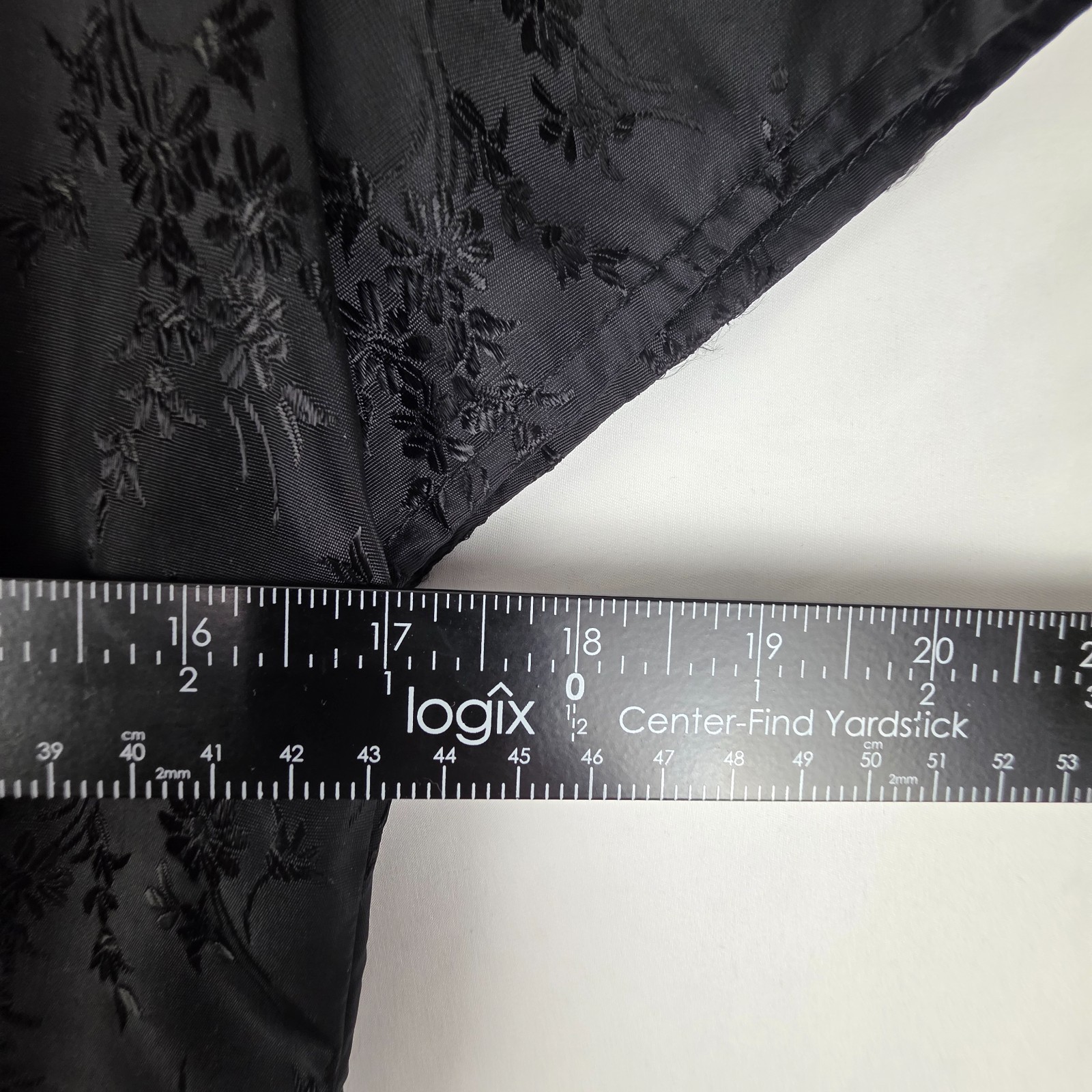 Mandarin Style Dress Black Chinese Motif Tight-Fitting