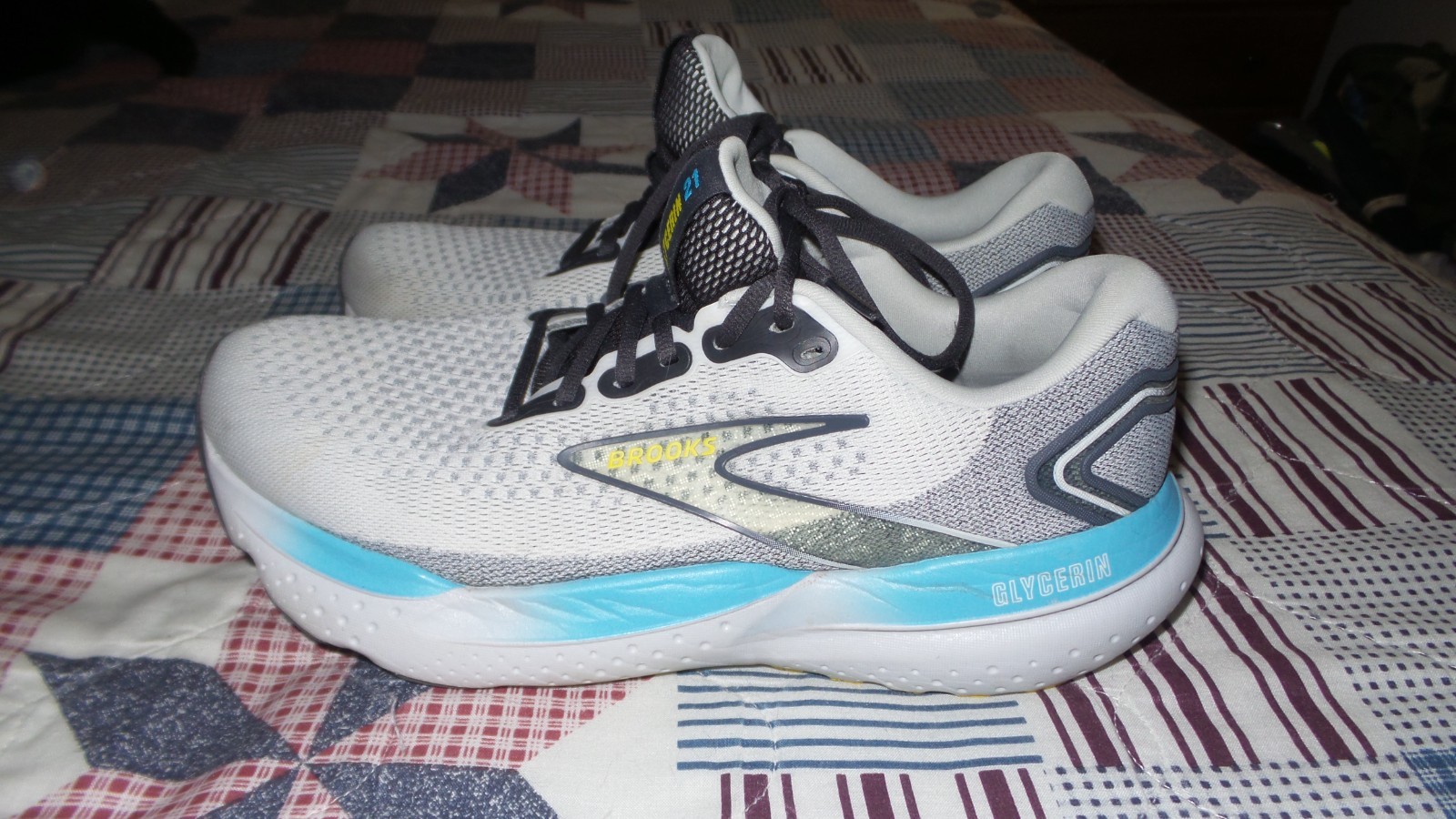 EXCELLENT! BROOKS Glycerin 21 Coconut Forged Iron Shoes Sneakers Mens Size 10 D