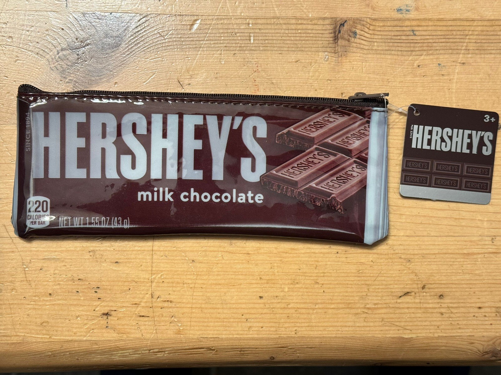 Reese’s, Twizzler, Hershey Zip Purse, Pencil Holder, Boy Or Girl, 30 Items Total