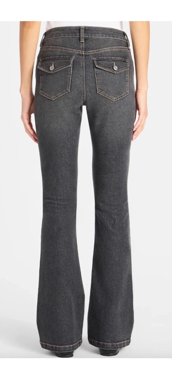 NWT Black Bootcut No Boundries Mid Rise Denim Jeans Size 4 Stretch 31” Inseam