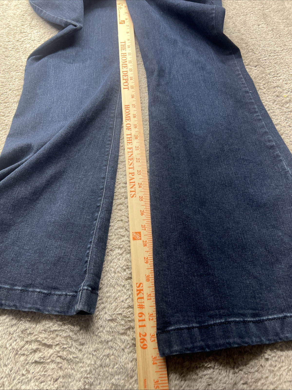 Sophia Vergara Melisa Flare Stretch Pull On Jeans 20 dark Wash Denim