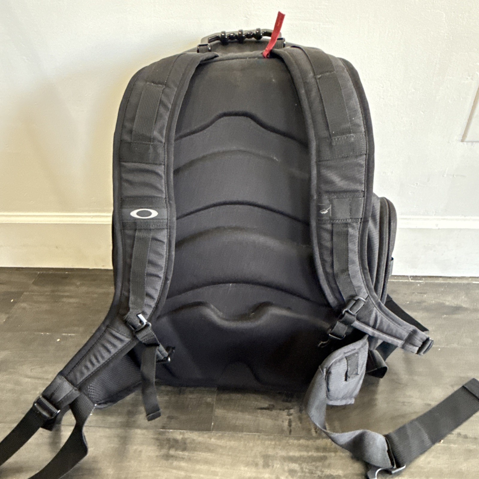 OAKLEY BIG KITCHEN SINK BACKPACK 35L – BLACK EXCELLENT TACTICAL