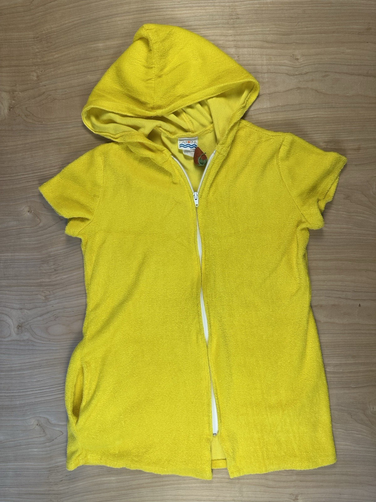 vintage 80’s JC PENNY california YELLOW TERRY CLOTH BEACH COVERUP large HOOD