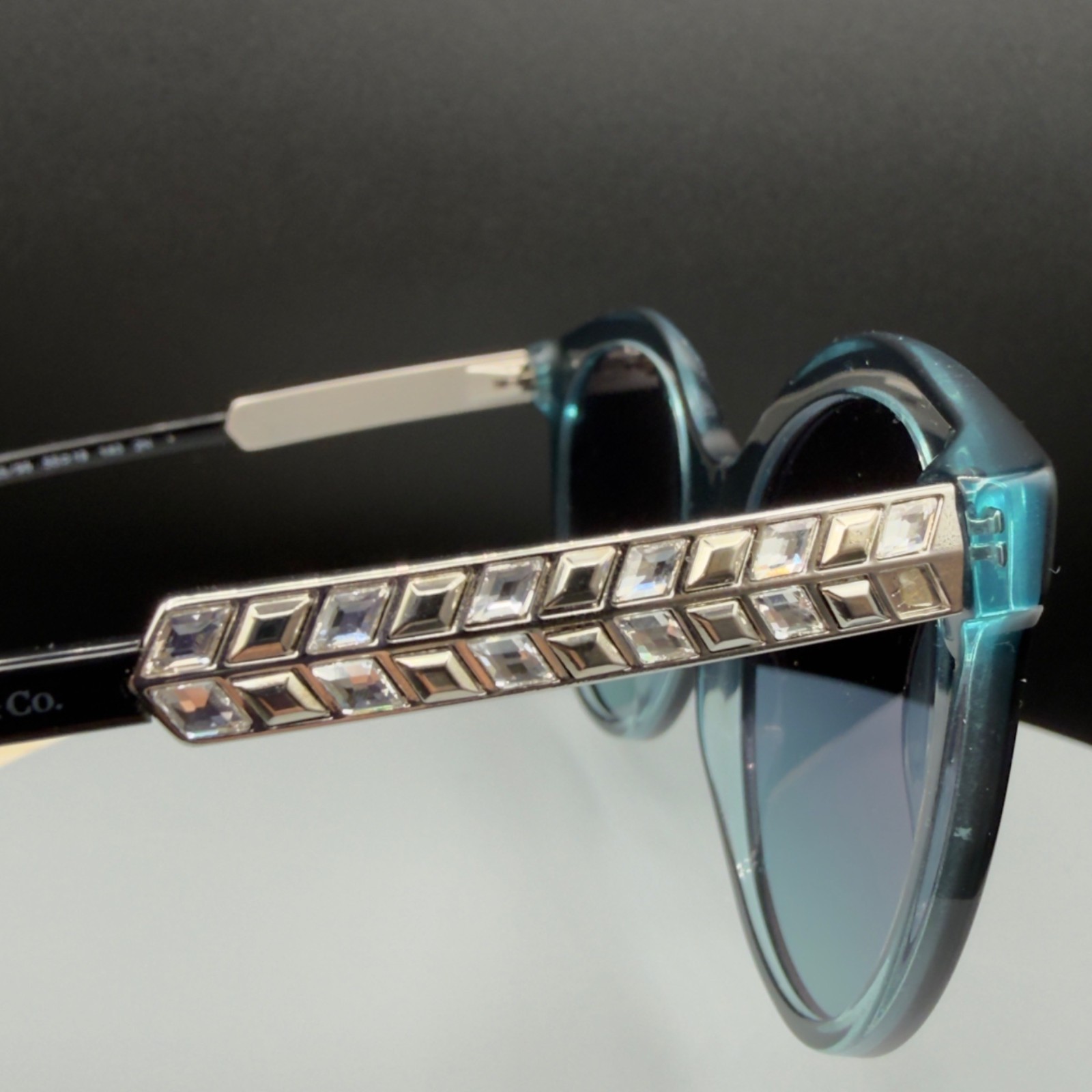 Tiffany & Co TF 4175B 8285/9S Black Cat Eye Sunglasses Blue Lens 55 19 140 READ